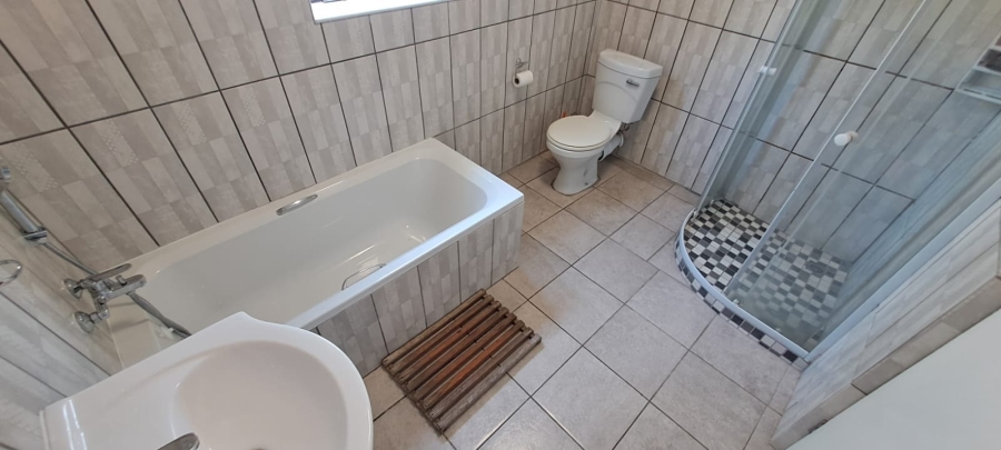 To Let 2 Bedroom Property for Rent in Kleinmond Western Cape